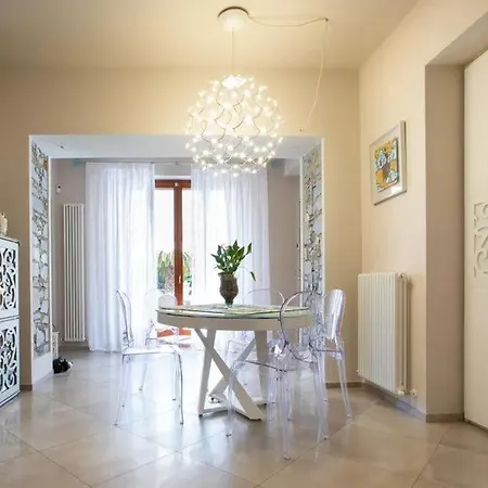 Apartment Elegante In Di Charme Alassio