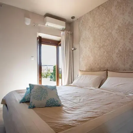 Elegante In Di Charme Apartment *